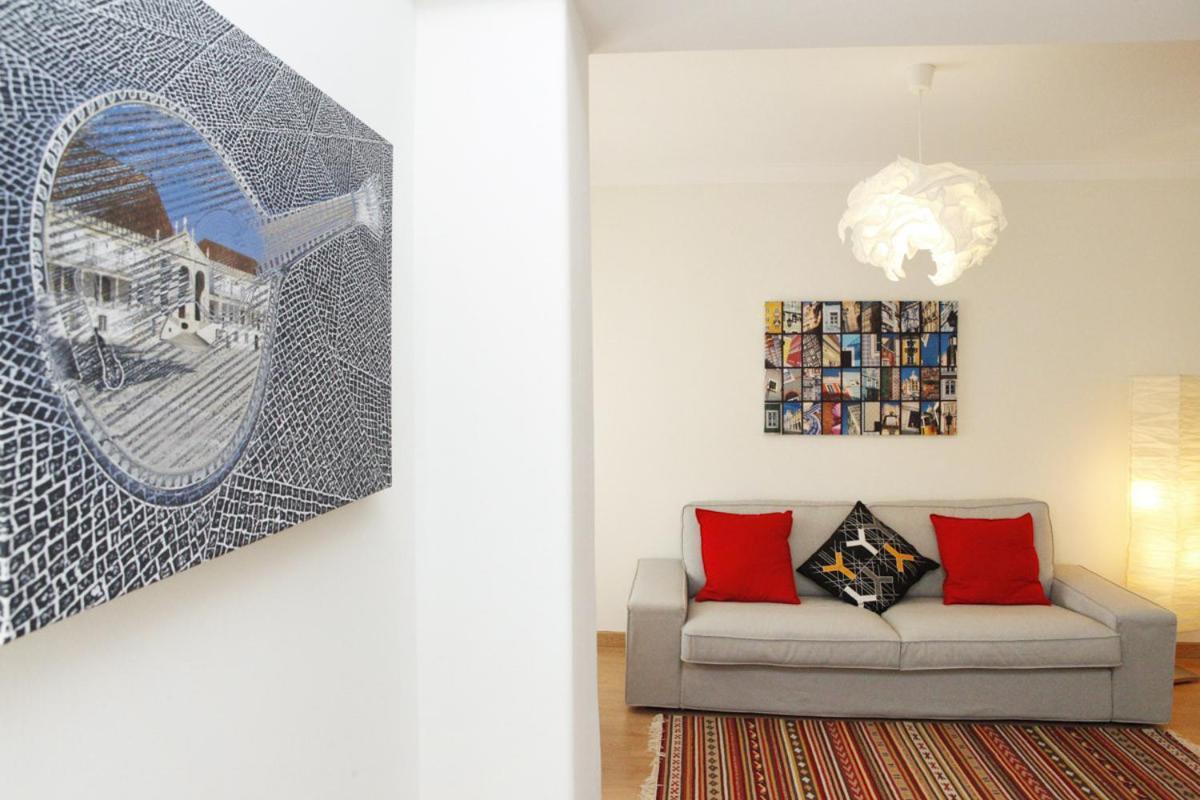 Family Central Apartment In São Pedro do Estoril Eksteriør billede